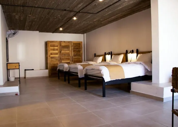 Alhidan Hostel & Adventure