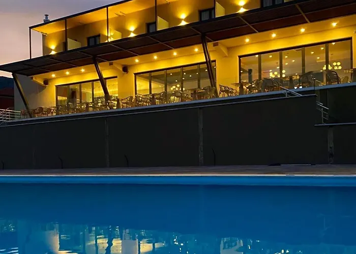 AKROTHEA suites&lounge