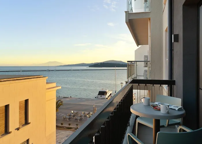 Azur Hotel Volos