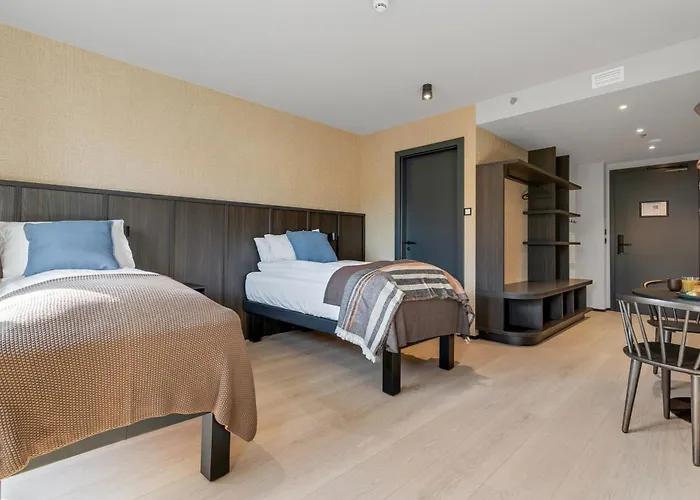 Strand Hotel Apartments