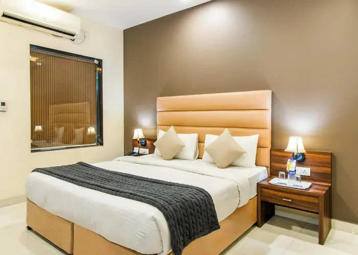 The Avenue Hotel & Banquet Near Bhopal Junction