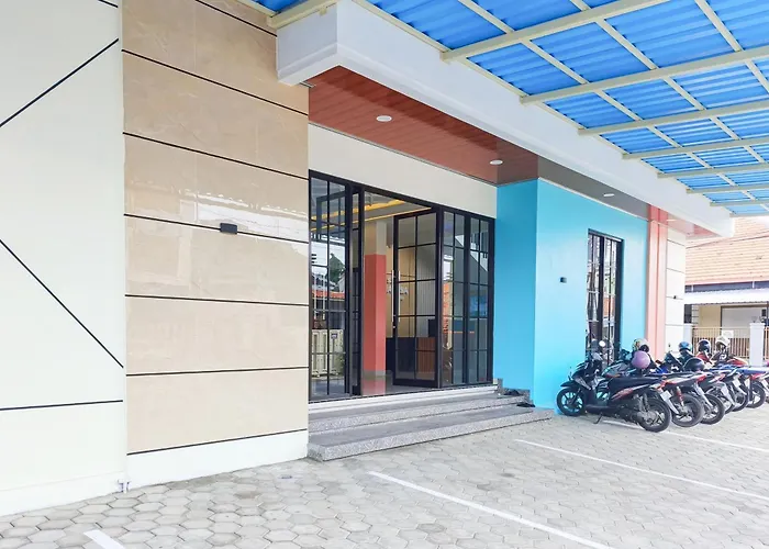 Sans Stay Syariah Alesa Home Tegal