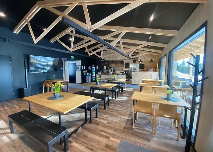 Ruka Trek Gasthaus & Hard Trek Cafe