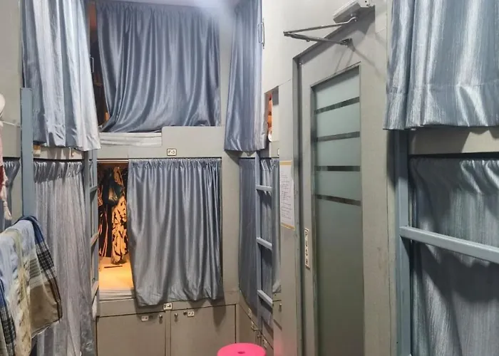 New Restinn Dormitory Hostel