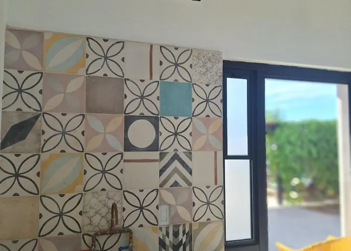 Hostel Baja Colors