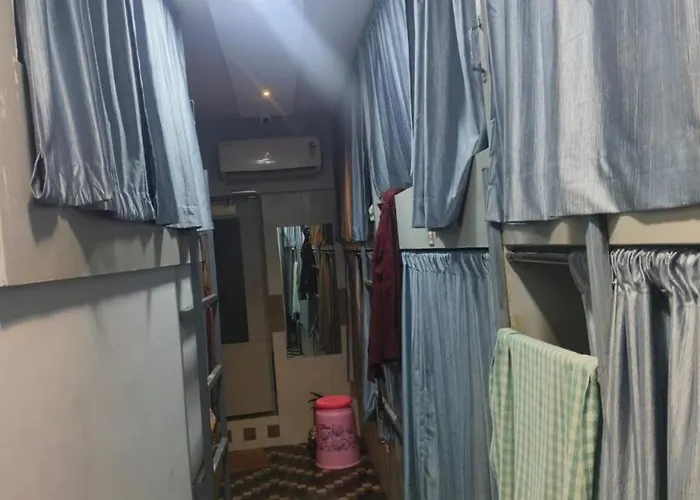 New Restinn Dormitory Hostel