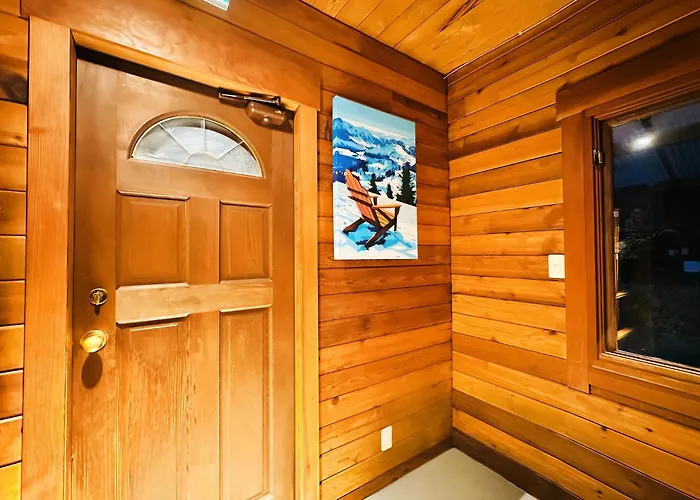 The Capsule Hakuba