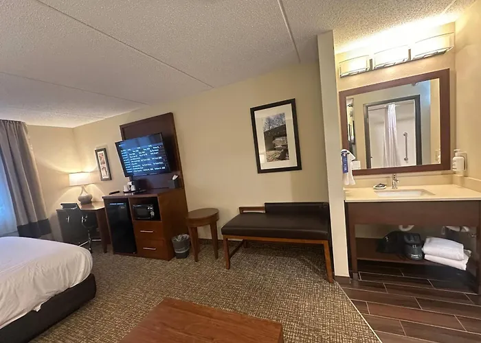 Wingate By Wyndham Pittsburgh West Mifflin