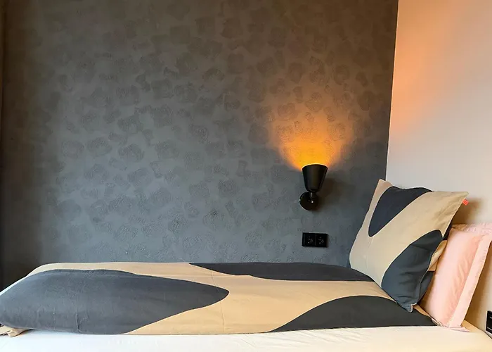 Hotel Lotus