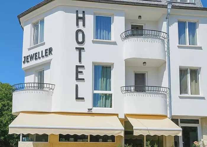 Jeweller Hotel