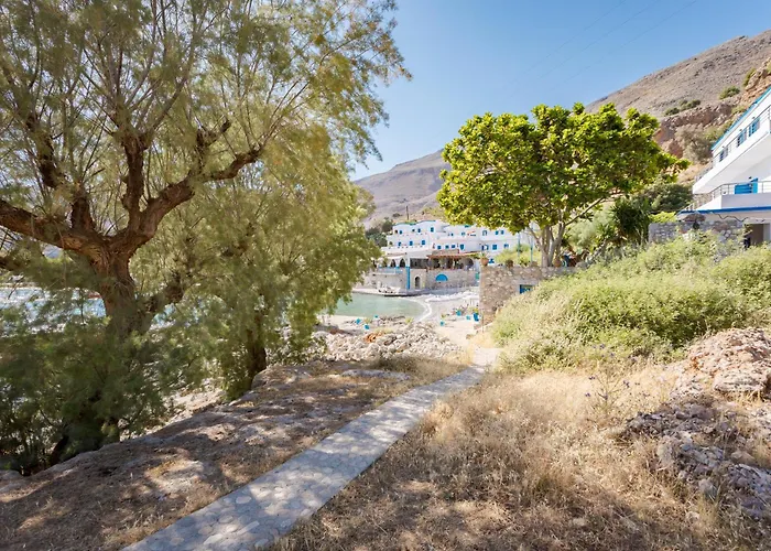 Finikas Resort Sfakia - Seaside Rooms
