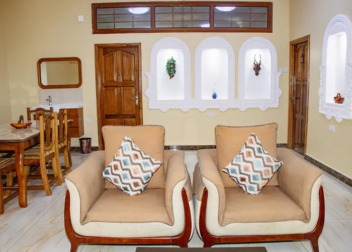 Sunny Palms Beach Bungalows