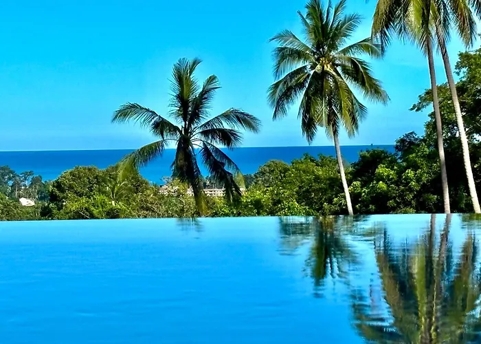 Villa Chloe - Seaview - 4 Bedrooms