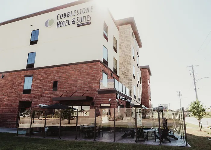 Cobblestone Hotel & Suites - Ottumwa