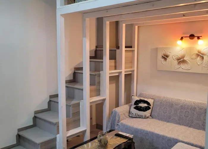 Sebastian Luxury House