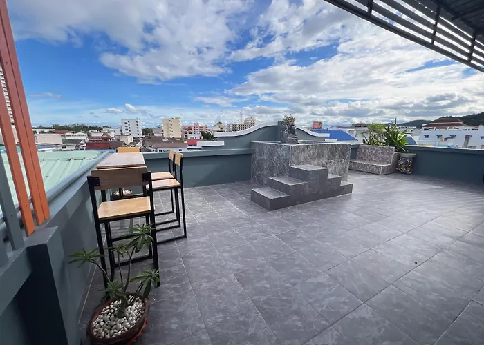 Sherly 888 Hotel