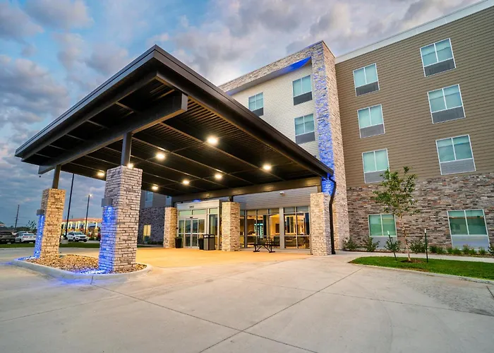 Holiday Inn Express & Suites Cedar Rapids Ne - Marion By Ihg