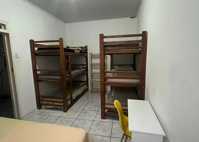 Hostel Proximo A Shopping Total - Rodoviaria - Hosp Presidente Vargas