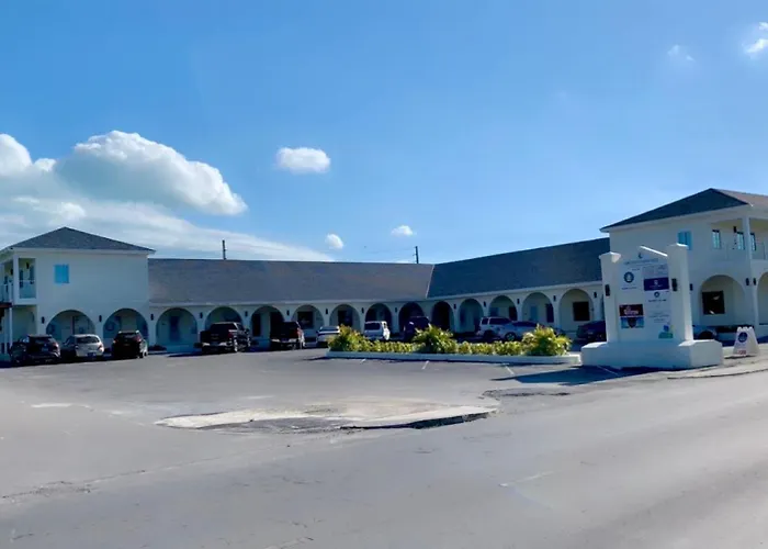 Town Center Plaza & Suites Abaco