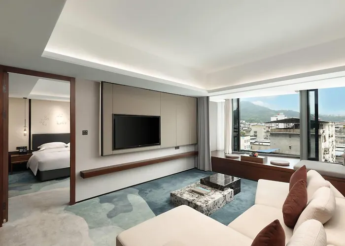 Microtel By Wyndham Enshi Jianshi