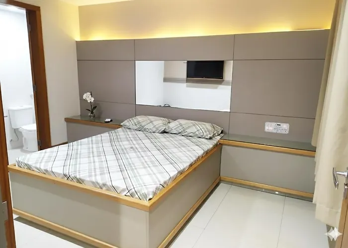 Center Hotel