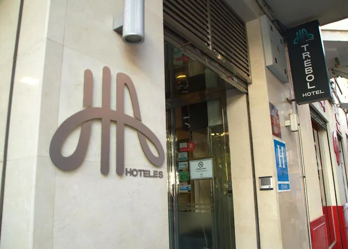 H-A Hotel Trebol