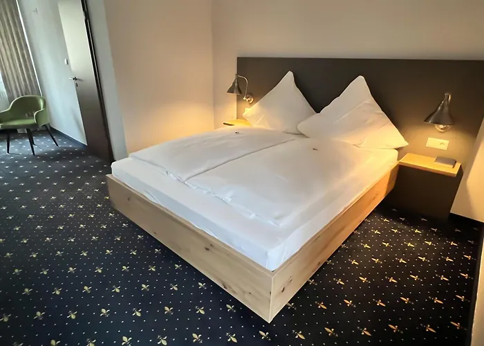 Stadthotel Miya