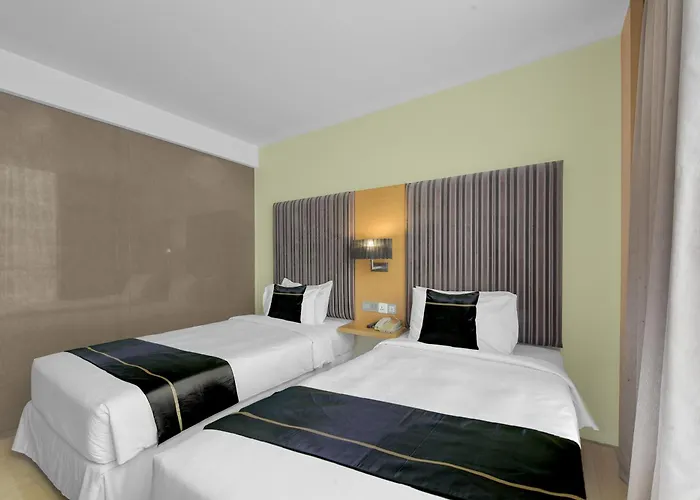Sunday Hotel Subang