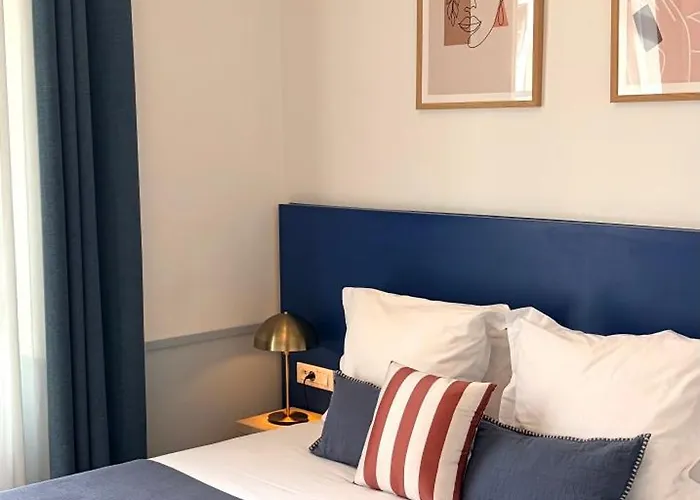 Hotel De Londres