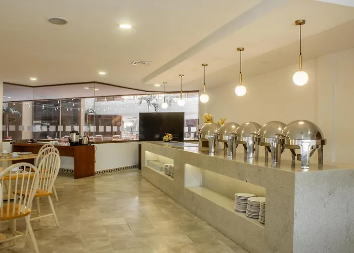 Best Western Plus Plaza Florida & Tower