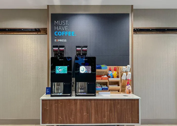 Holiday Inn Express Hotel & Suites Cocoa Beach By Ihg