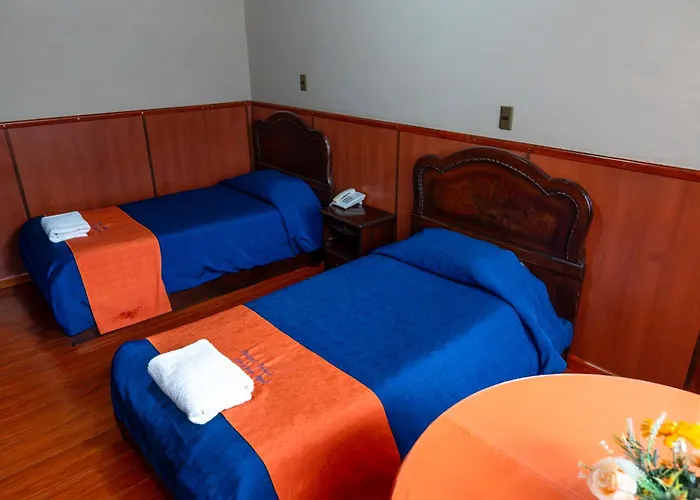 Hostal Tukos La Casa Real