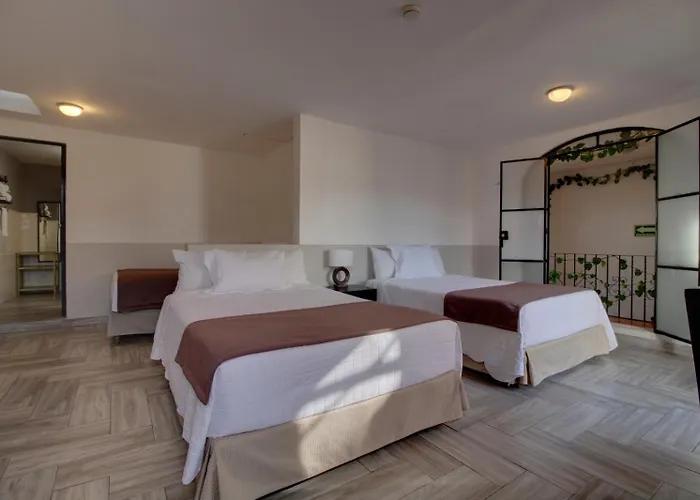 Hotel Punto 79