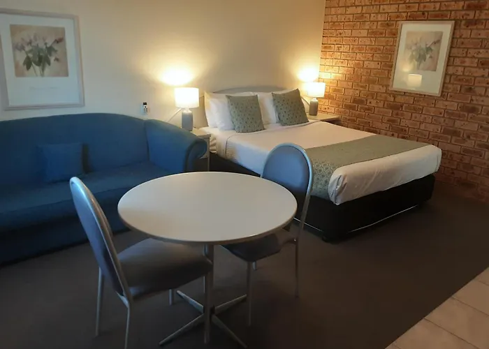 Blue Diamond Motor Inn