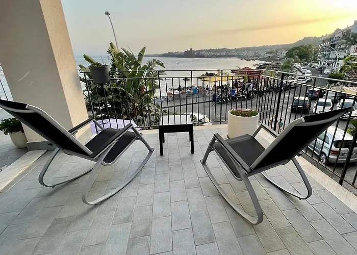 Bed and Breakfast Oasis Aci Castello