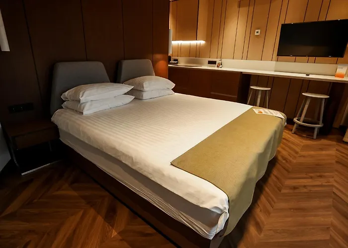 Mana Suites & Sea Spa