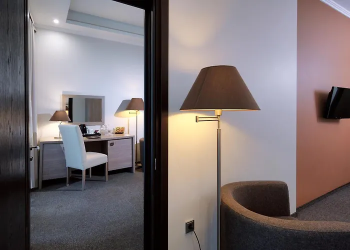 Rius Hotel Lviv