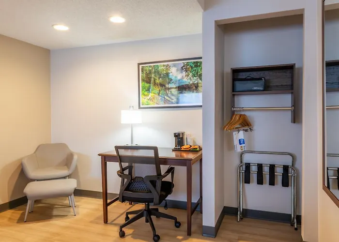 Best Western The Inn At Sharon - Foxboro