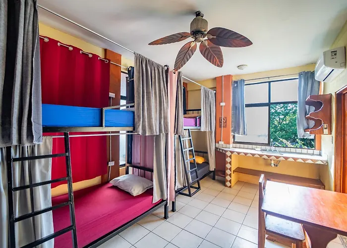 Sandy Toes Hostel