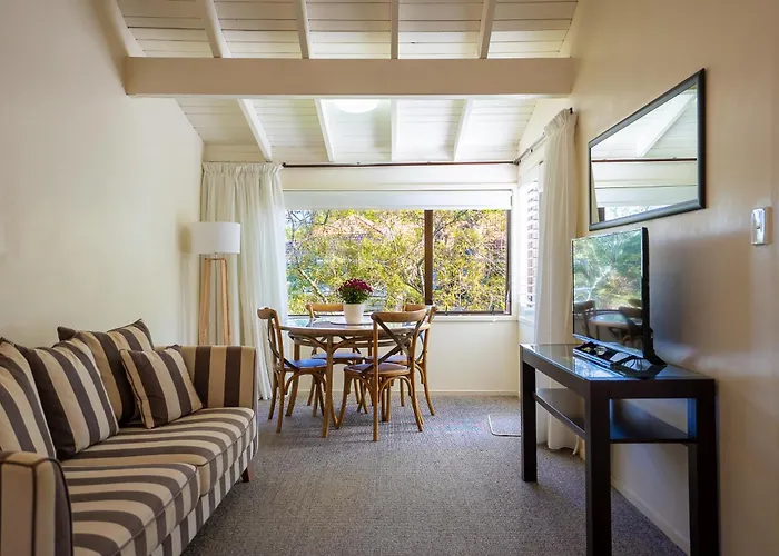 Emerald Inn On Takapuna Beach