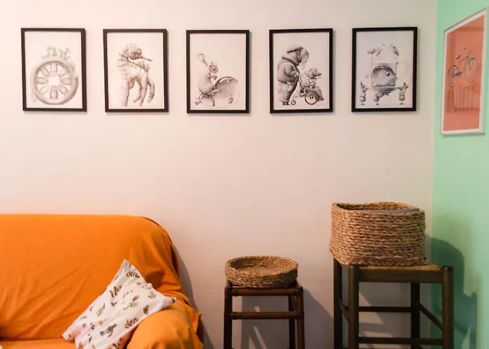 Home Genoa Hostel