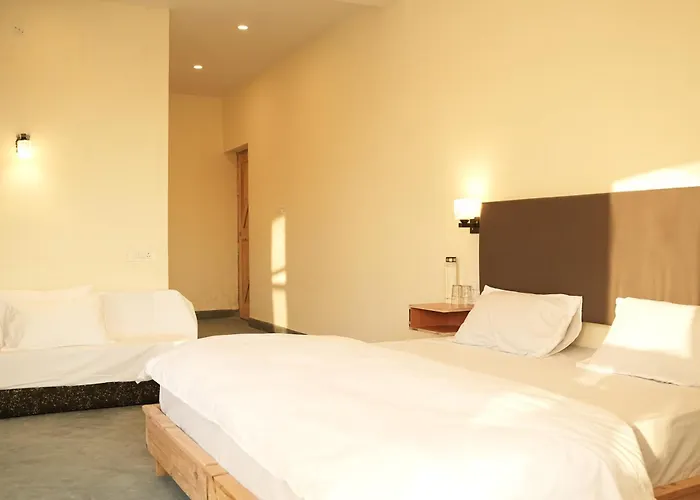 Hobo Hostel
