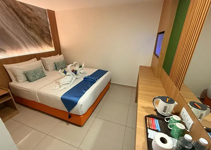 City Central Hotel