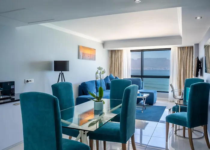 Blaauwberg Beach Hotel