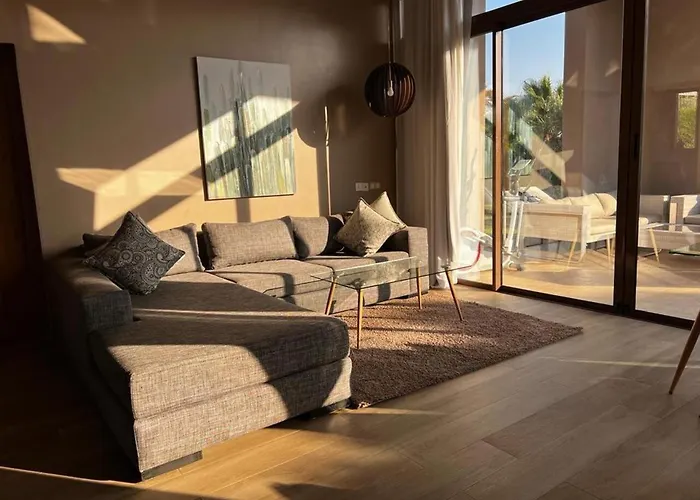 Palms Edge Villas avec Piscine&Jardin Privés