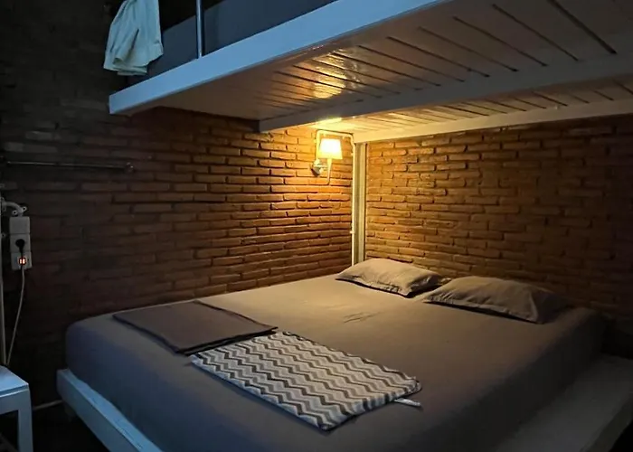 Shelter Hostel Malang
