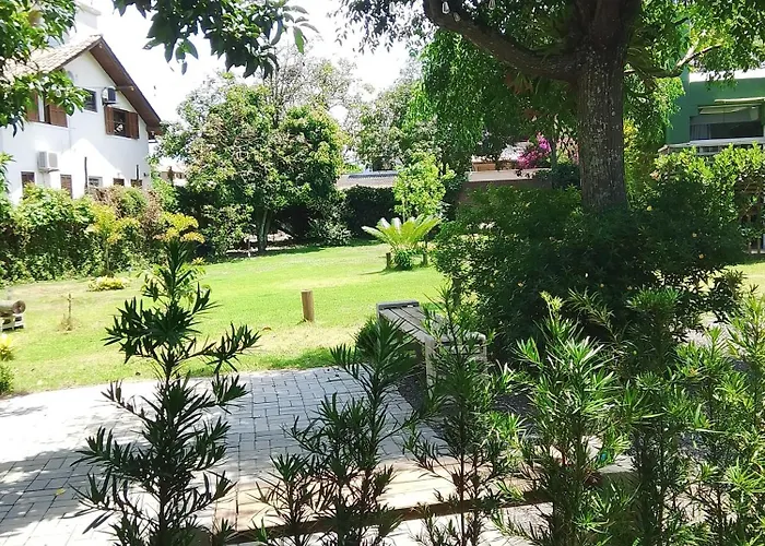 Green Lodge