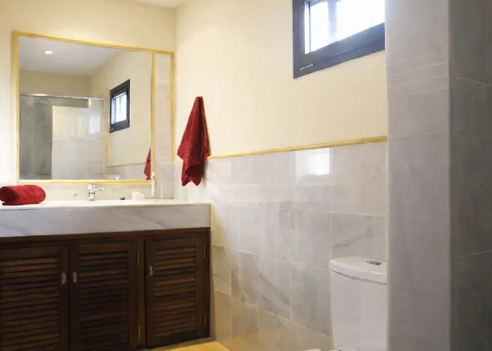 Villa Alai Piscina Climatizada Privada Y Pergola Chill Out