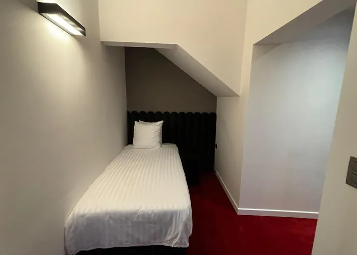La Bourse Hotel