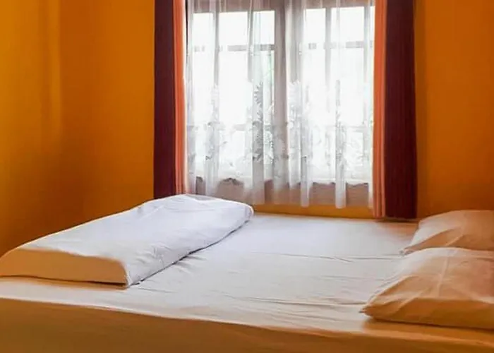 Bromo Indah Lestari Homestay Mitra Reddoorz